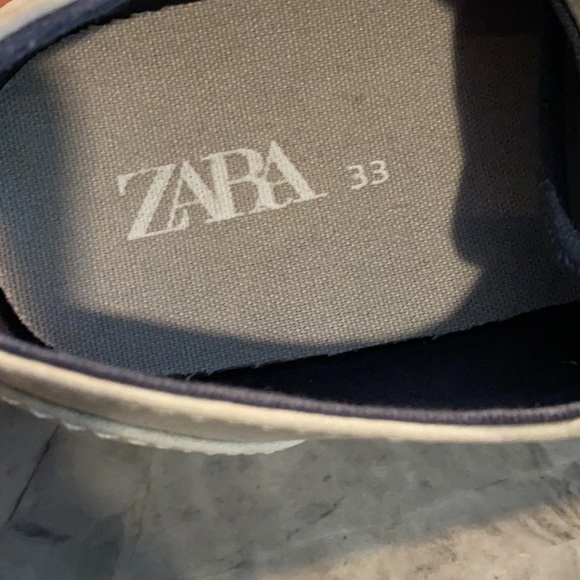 Zara kids shoes Sz: 2 - Picture 4 of 4
